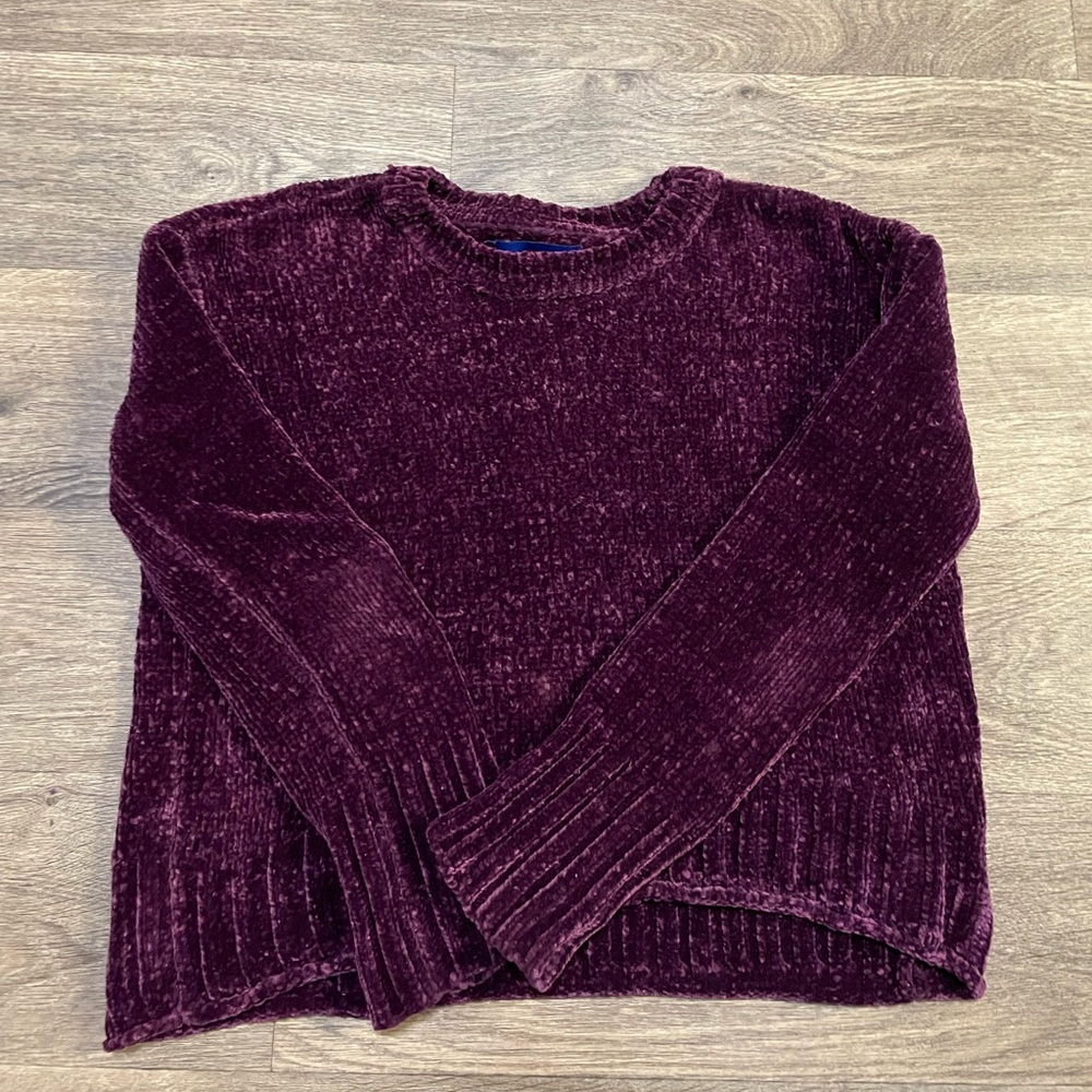 Women’s Medium Aeropostale Sweater
